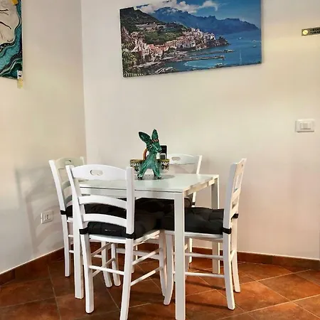 La Piazzetta Vietri
